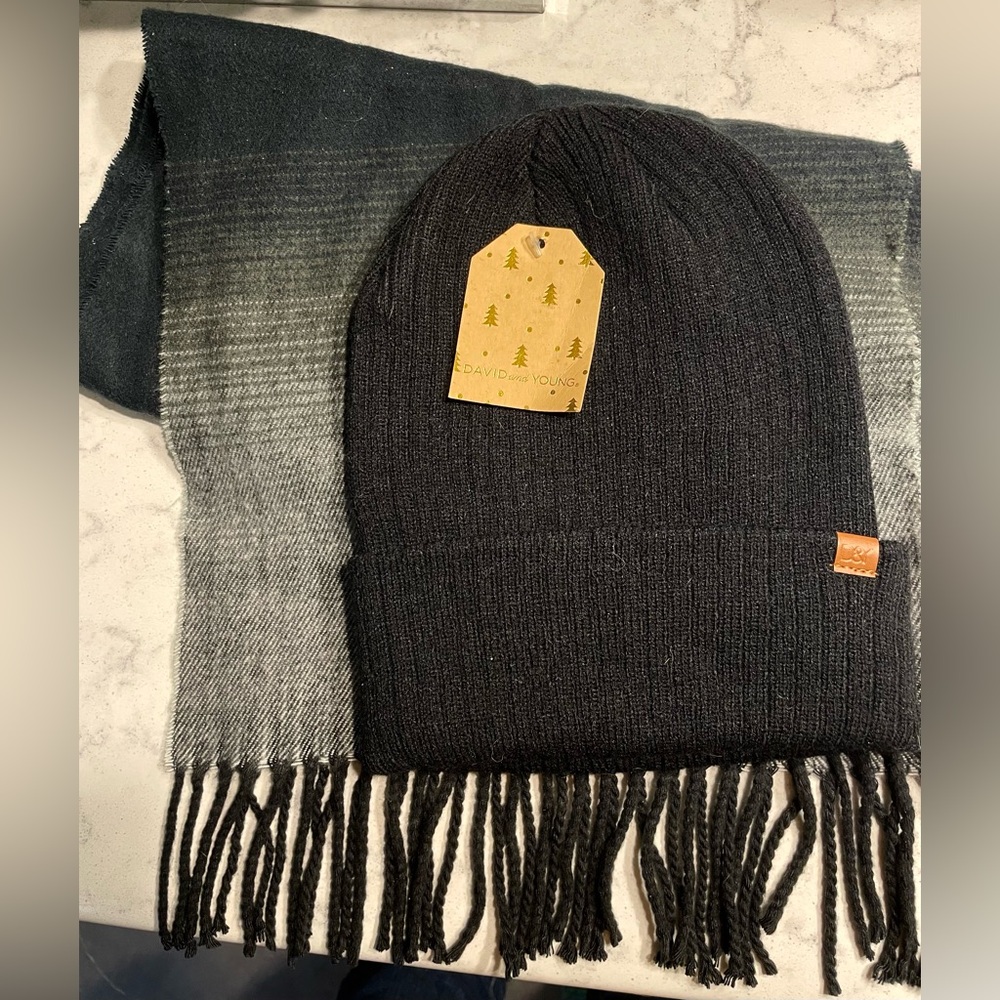 Toque/Scarf Set
